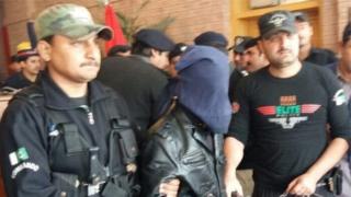 پولیس وايي، تر څو ورځو پورې له دوی سره لټون کې شامل وو او ګنو کروندې ته هم ورسره تللی و.