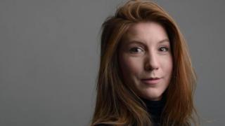 デンマーク人発明家の潜水艦について取材していたキム・ウォールさん