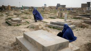 تېر کال کې د بلخ ولایت په ښاري سیمه کې ۶۰۰ سوه کسانو د ځان وژنې هڅه کړي ده