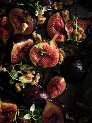 Close up image of baked figs