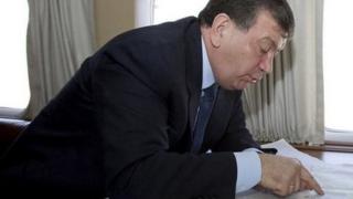 Shavkat Mirziyoyev samolyotda