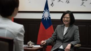 台湾总统蔡英文就职一周年前夕于周四(4月27日)接受路透社独家专访