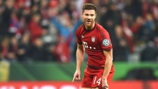 Le parquet requiert cinq ans d'emprisonnement et 4 millions d'euros d'amende contre Xabi Alonso, son conseiller fiscal Ivan Zaldua et le gérant de la société portugaise, Ignasi Maestre.