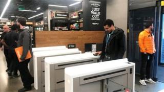 Amazon GO