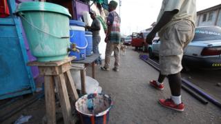 Ibikoresho vyo gukaraba muri Libera mu ntumbero yo kwirinda kwandura ebola