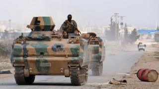 El Bab'ın batısında bulunan Türkiye destekli ÖSO militanları