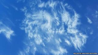 cirrus uncinus in a blue sky