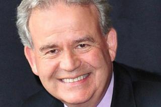 Dr Julian Lewis