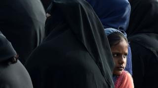 শ্রীলঙ্কার মুসলিম নারীদের মধ্যে হিজাব বোরকার ব্যবহার উল্লেখযোগ্য