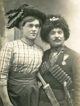 1910'lu yıllarda Rus 'Travesti' tiyatrosu