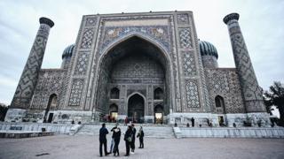 Самарканд, Регистан аянты