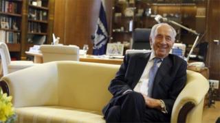 İki dəfə İsrailin baş naziri və bir dəfə prezidenti olan Şimon Peres 93 yaşında dünyasını dəyişib