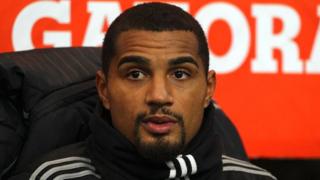 L'attaquant venait de prolonger avec le club des Îles Canarie pour trois saisons supplémentaires.