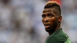 Kelechi Ihenacho na-agbara Naịjirịa bọọlụ akọwala ihe ọ gabigara aka nne na nna ya mgbe ọ na-amalite ịgba bọọlụ.