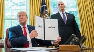 ترامب وبنس
