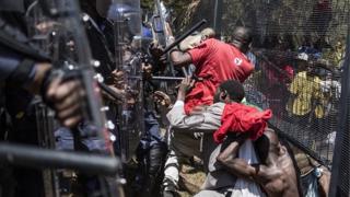 Etudiants, police, Afrique du Sud