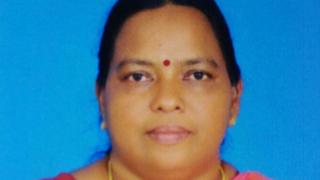 லீமா ரோஸ்.