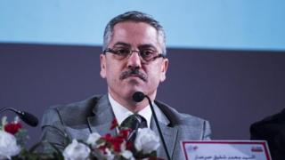 Le président de l'Instance chargée des élections en Tunisie, Chafik Sarsar et douze membres de cette institution ont démissionné de leurs fonctions
