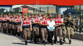 Sanıklar