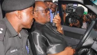Rivers state Govnor Nyesom Wike and di state Commissioner of Police