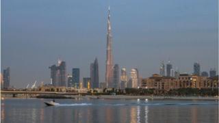 أكدت الهند أن ثمانية من مواطنيها كانوا من بين قتلى حافلة دبي