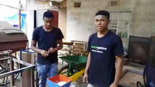 (i buryo) Edgar Edmund Tarimo,17, yaratsindiye agashimwe Anzisha mu 2017