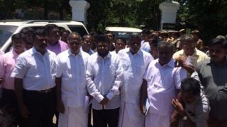 இடதுசாரி மற்றும் விடுதலைச் சிறுத்தைகள் கட்சிகளின் தலைவர்கள்
