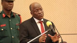 Viongozi wa kidini wakutana na rais Magufuli katika ikulu Tanzania - BBC News Swahili Viongozi wa kidini wakutana na rais Magufuli katika ikulu Tanzania - BBC News Swahili