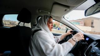 امرأة سعودية