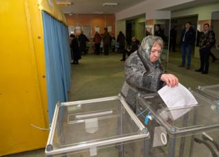 Майже 65% опитаних "Демініціативами" пішли б на вибори, якби вони відбулися найближчим часом