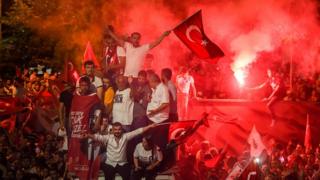 Supporters of Republican People's Party (CHP) celebrate