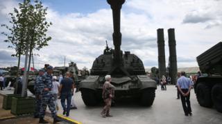 танки в парке патриот