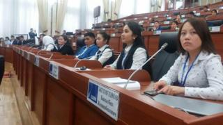 Бишкекте өткөн "Жаш тынчтык куруучулардын || Улуттук симпозиумунда"