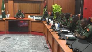 Laftanar Kanal Tukur Buratai ya ce ya samu bayanai ne da ke nuna cewa wasu mutane suna tunkarar wasu jami'an soji kan wasu dalilai na siyasa