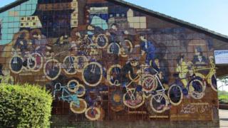 Велосипедная Стена, сделанная Джоном Уотсоном