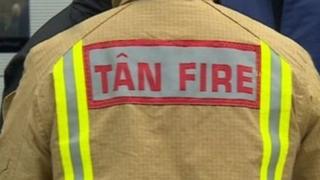 tan Caernarfon