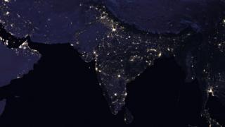 2012లో భారతదేశంలో రాత్రి వెలుగులు