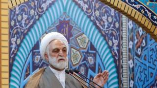 غلامحسین محسنیاژهای