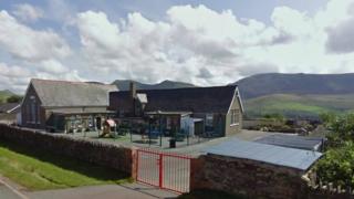Ysgol Bronyfoel