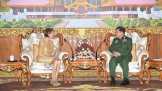 ဗိုလ်ချုပ်မှူးကြီးမင်းအောင်လှိုင်, ကုလ ကိုယ်စားလှယ်, မစ္စဘူဂနာ,မြန်မာ,ရခိုင်အရေး