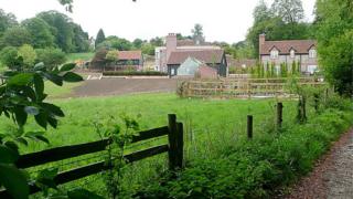 Bridleway and Twigside Farm