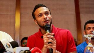 সম্প্রতি ক্রিকেটারদের আন্দোলনে নেতৃত্ব দিয়েছিলেন সাকিব আল হাসান