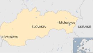 map showing Slovakia, Ukraine and location of crashed helicopter - November 13, 2015