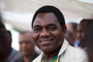 Hakainde Hichilema alikamatwa siku ya Jumatatu usiku baada ya polisi kuvamia nyumba yake mjini Lusaka.