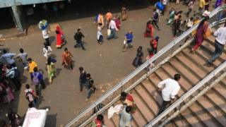 मुंबई में एक रेलवे पुल