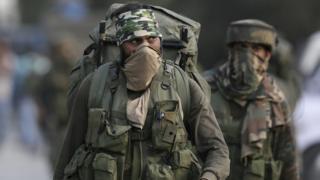Soldados indios en la zona de Cachemira.