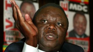 Morgan Tsvangirai lọdun 2002