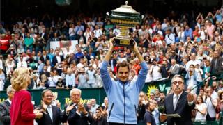 Federer a battu Zverev en finale.