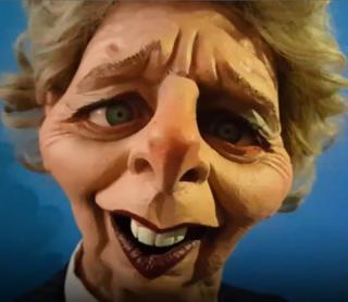 Spitting Image телешоусундагы Маргарет Тэтчердин келбетиндеги куурчак