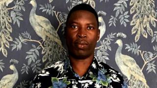 Faustin Rukundo, vítima de hackeamento do WhatsApp